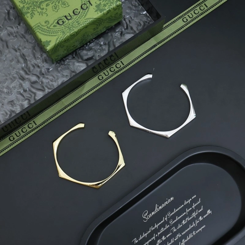 ZeroBulk Gucci Bracelets 243312