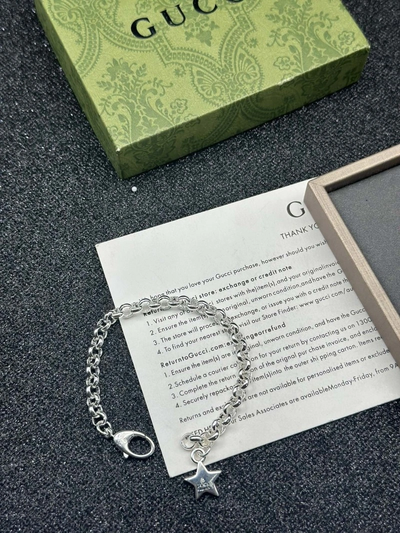Modern Gucci Bracelets 243304