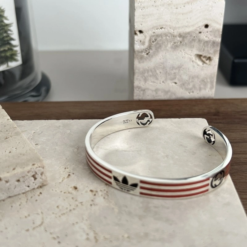 Breathable Gucci Bracelets 243308