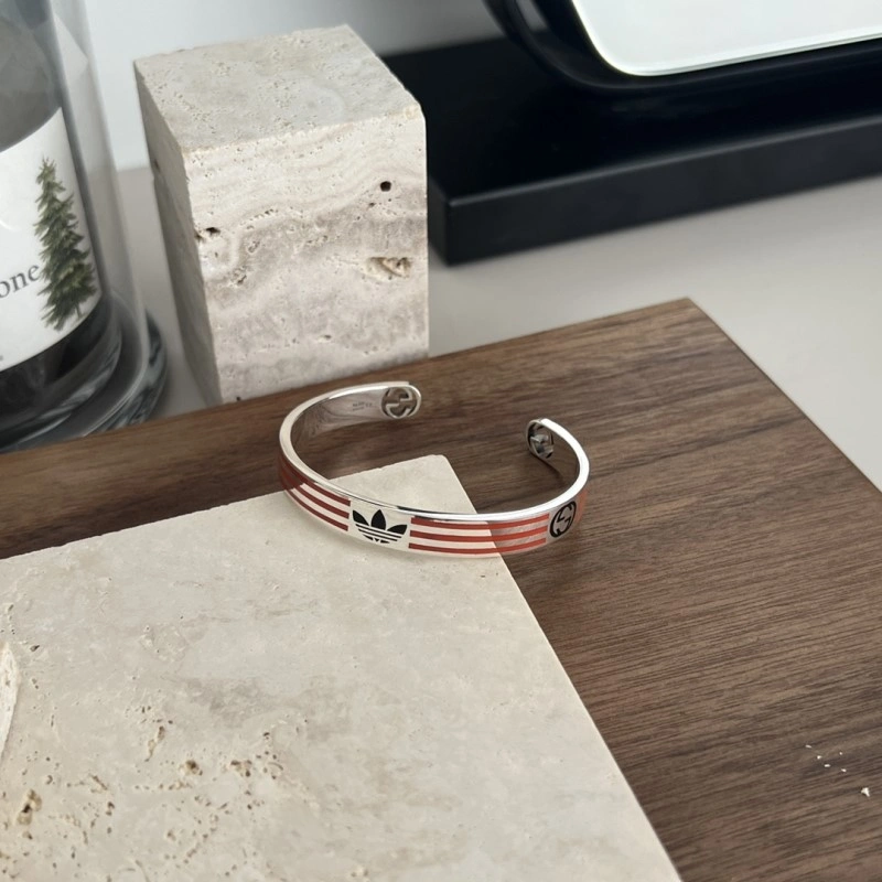 Breathable Gucci Bracelets 243308