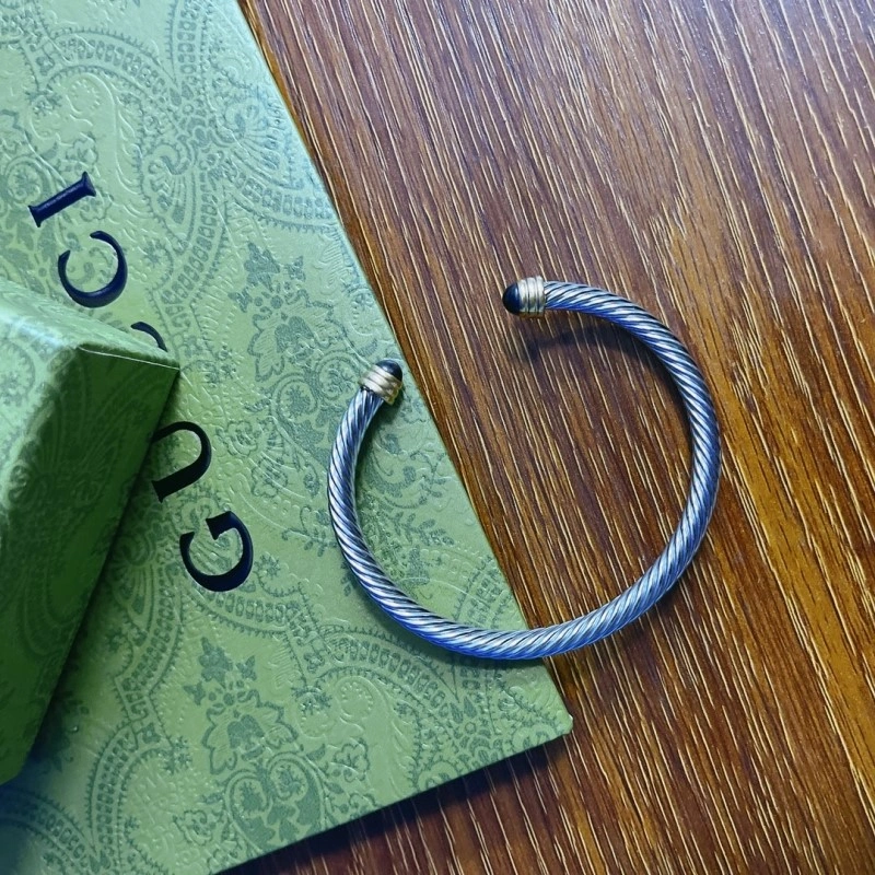 Gucci Bracelets Lightweight 243300