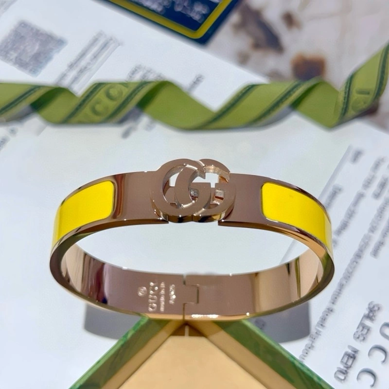Cozy Gucci Bracelets 243294