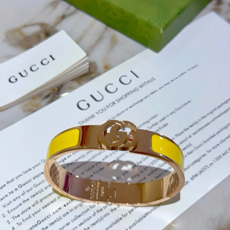 Cozy Gucci Bracelets 243294