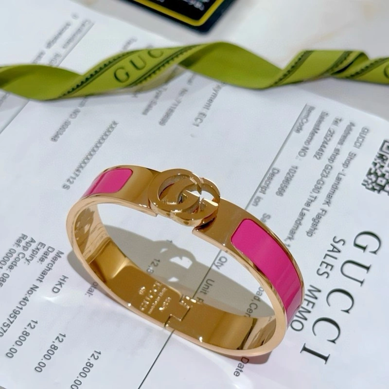 ComfortFit Gucci Bracelets 243293