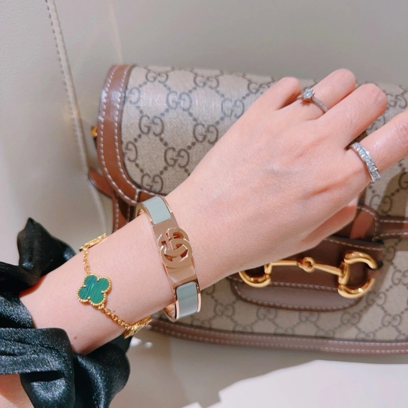 Gucci Bracelets Practical 243298