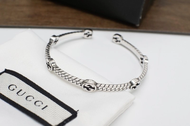 WellDesigned Gucci Bracelets 243295