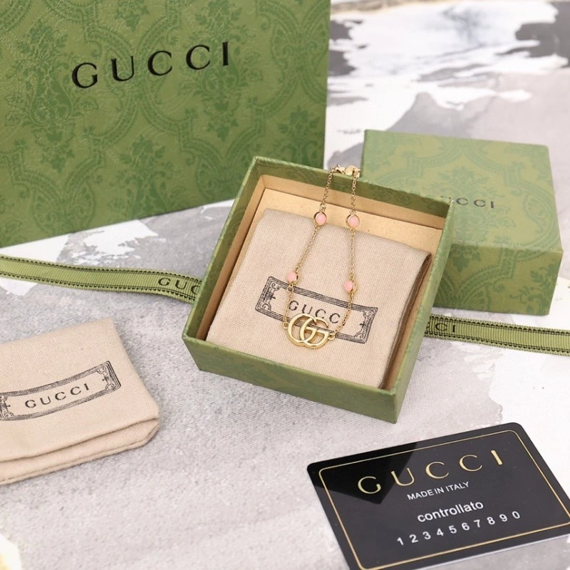RelaxedFit Gucci Bracelets 243283