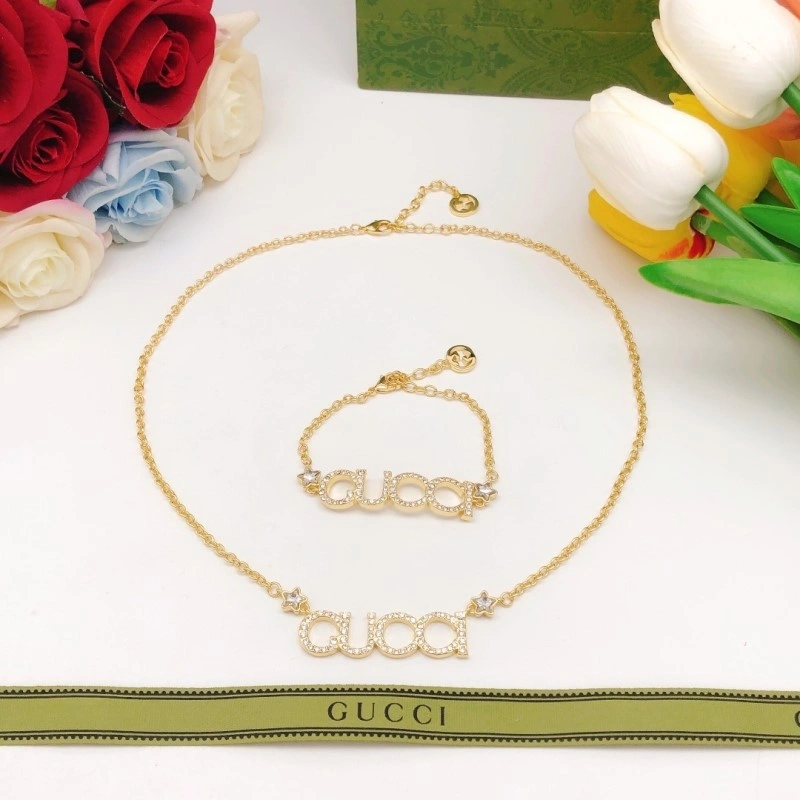 Attractive Gucci Bracelets 243267