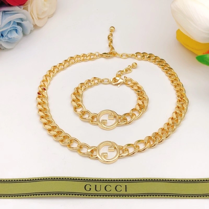FashionForward Gucci Bracelets 243265