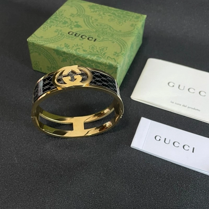 Fashionable Gucci Bracelets 243263
