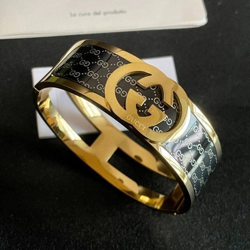 Fashionable Gucci Bracelets 243263