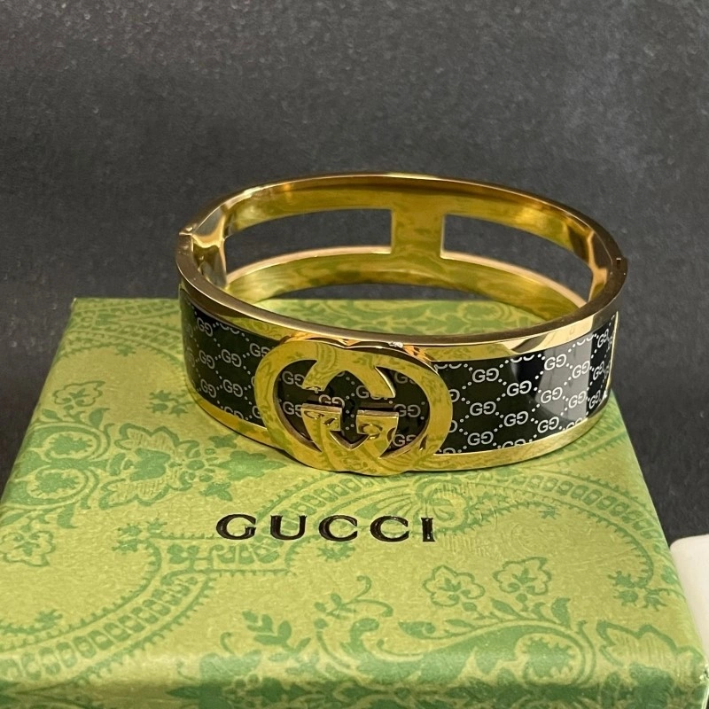 Fashionable Gucci Bracelets 243263