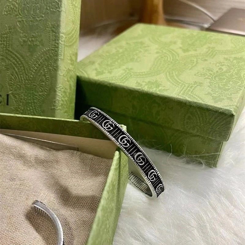 ComfortFit Gucci Bracelets 243271