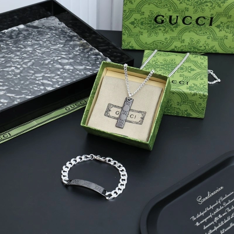 Gucci Bracelets Stylish 243278