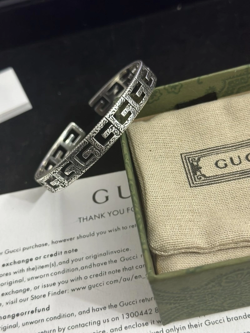 EasyCare Gucci Bracelets 243272