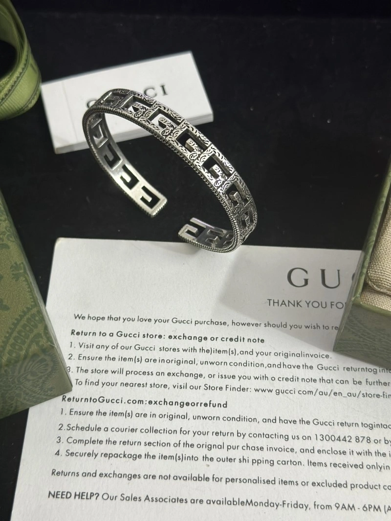 EasyCare Gucci Bracelets 243272