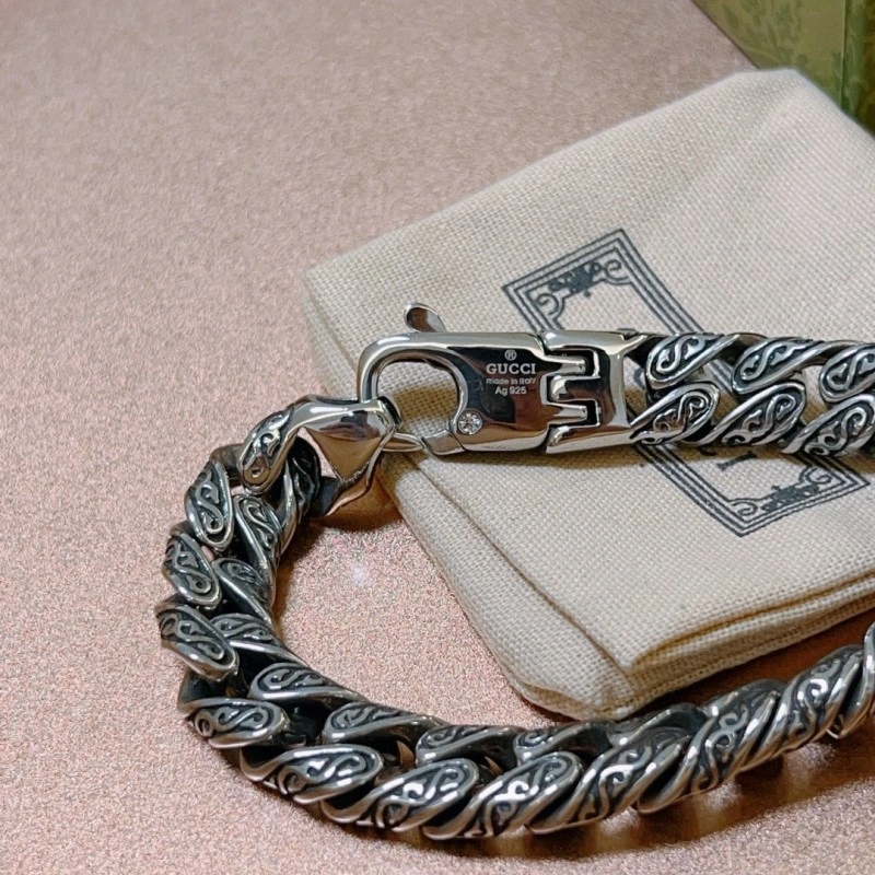 Comfortable Gucci Bracelets 243262