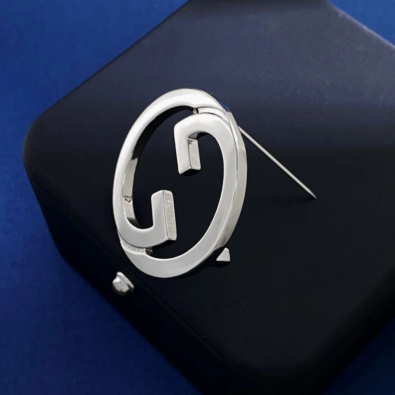 Gucci Brooches Resilient 246013