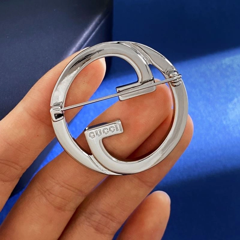 Gucci Brooches Resilient 246013