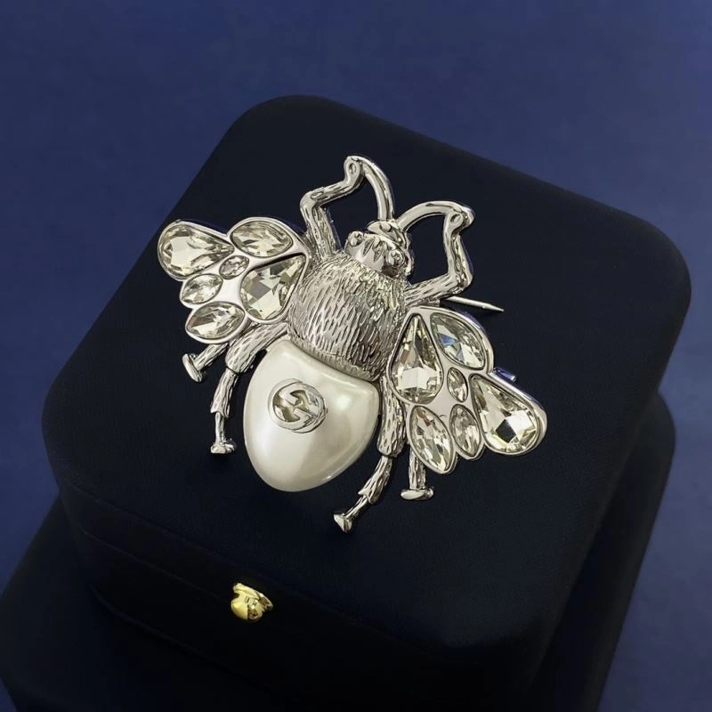 Gucci Brooches Supportive 246618