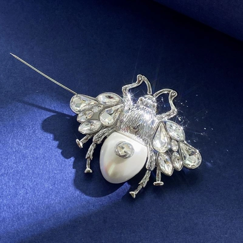 Gucci Brooches Supportive 246618