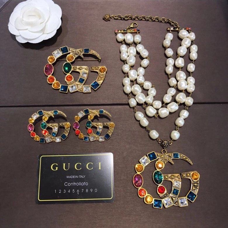 ZipUp Gucci Brooches 245487