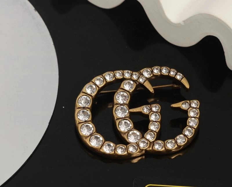 Gucci Brooches Bold 245467