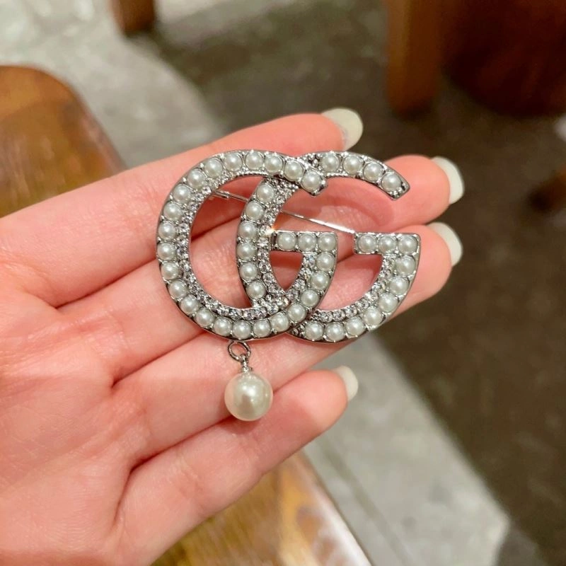Gucci Brooches AllSeason 245173