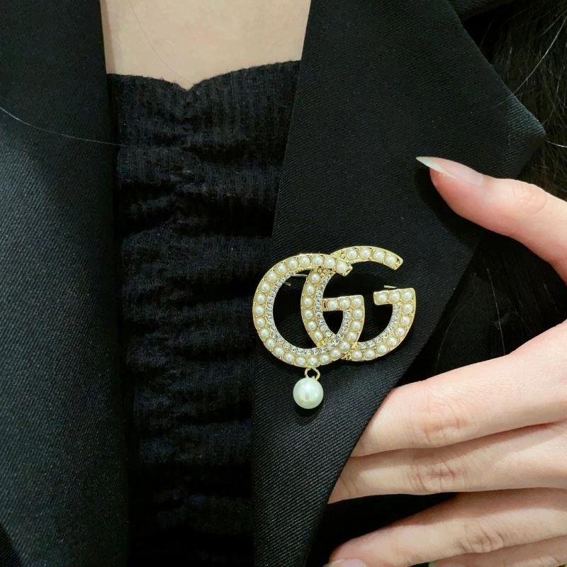 Gucci Brooches Lightweight 245171