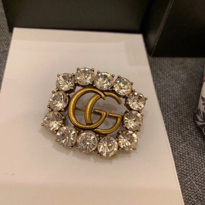 Gucci Brooches WaterResistant 245147