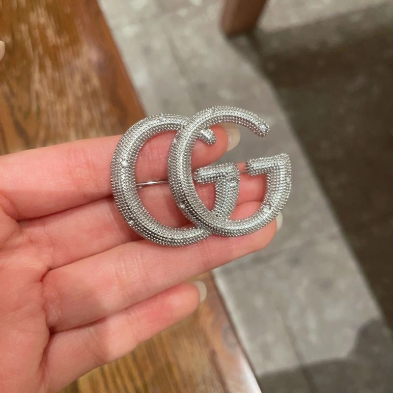 SoftTouch Gucci Brooches 244818