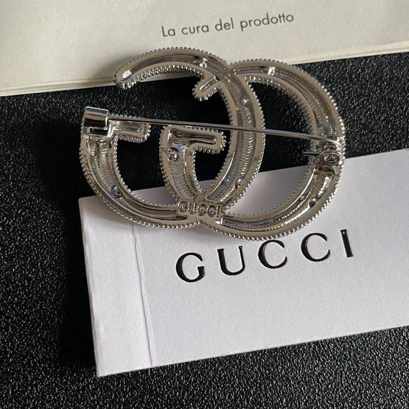 SoftTouch Gucci Brooches 244818