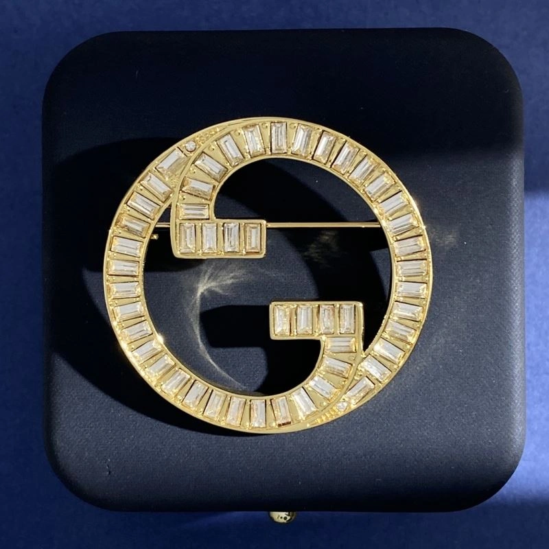 Snug Gucci Brooches 244812