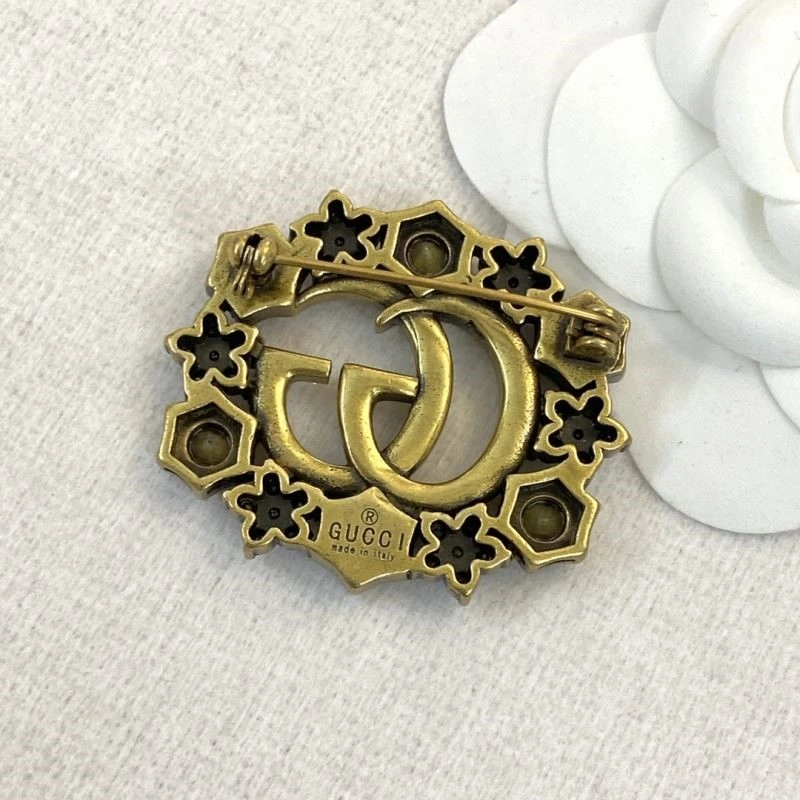 Comfortable Gucci Brooches 244571