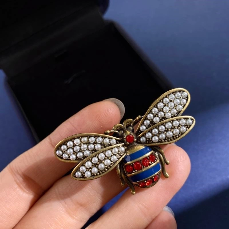 SportInspired Gucci Brooches 244346