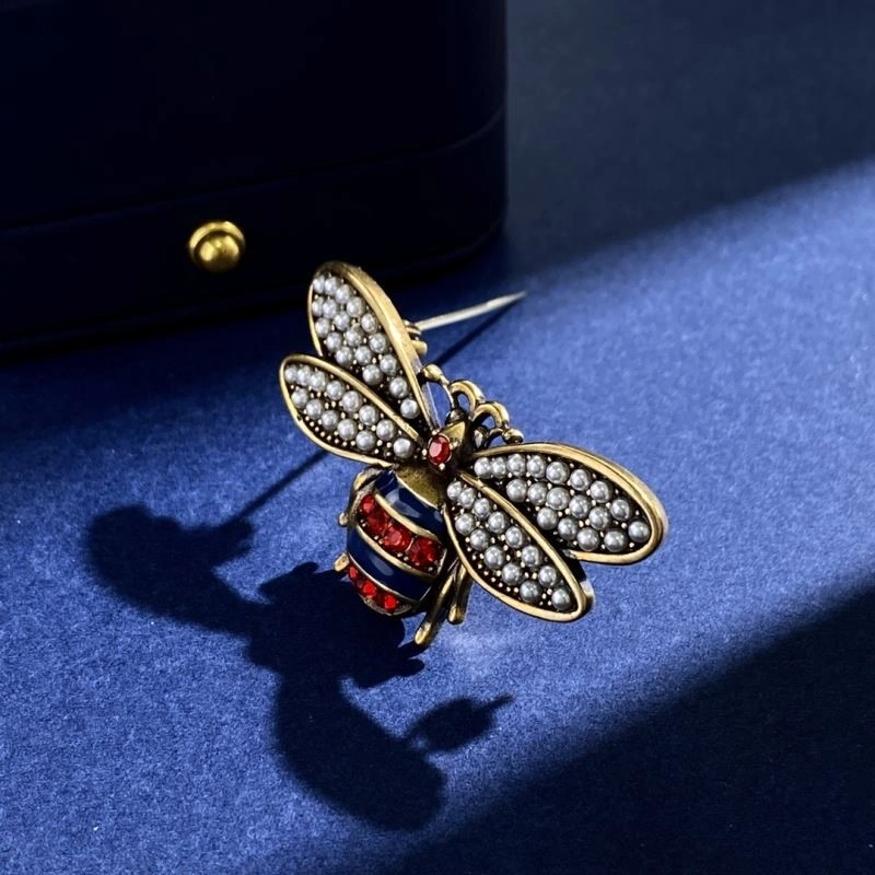 SportInspired Gucci Brooches 244346