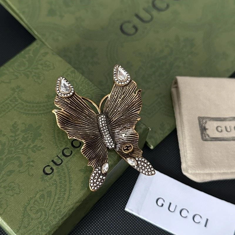 Elegant Gucci Brooches 244347
