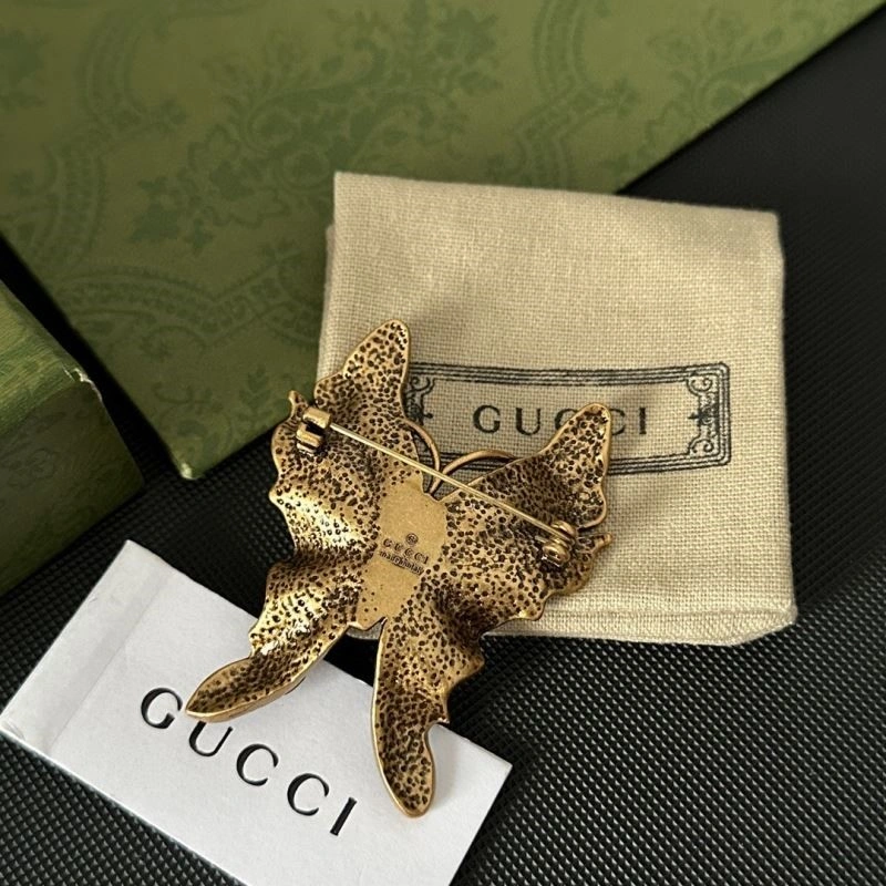 Elegant Gucci Brooches 244347