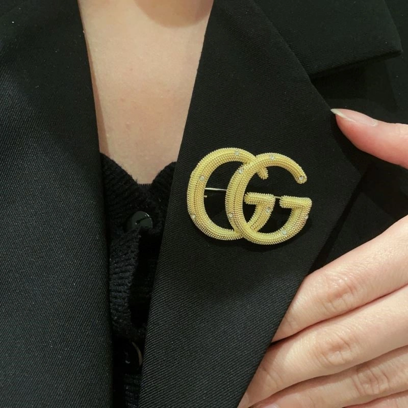 Gucci Brooches Fashionable 244064