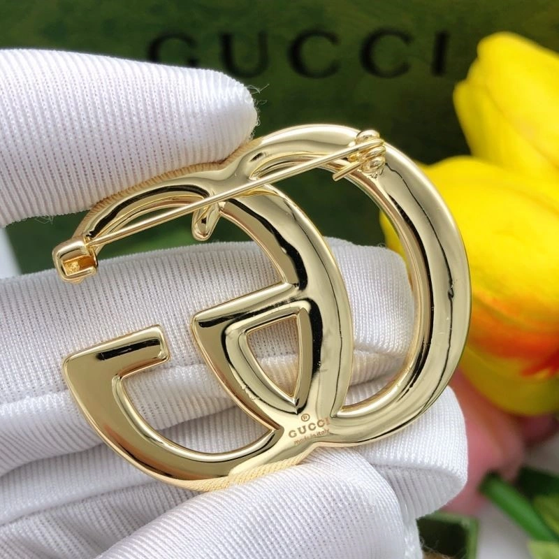 ZipUp Gucci Brooches 243720