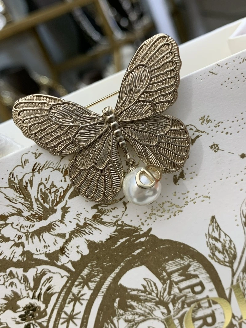 Gucci Brooches Resilient 243731