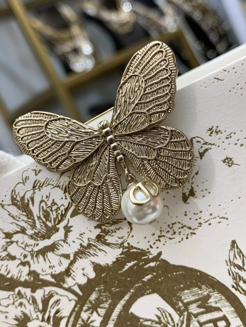 Gucci Brooches Resilient 243731