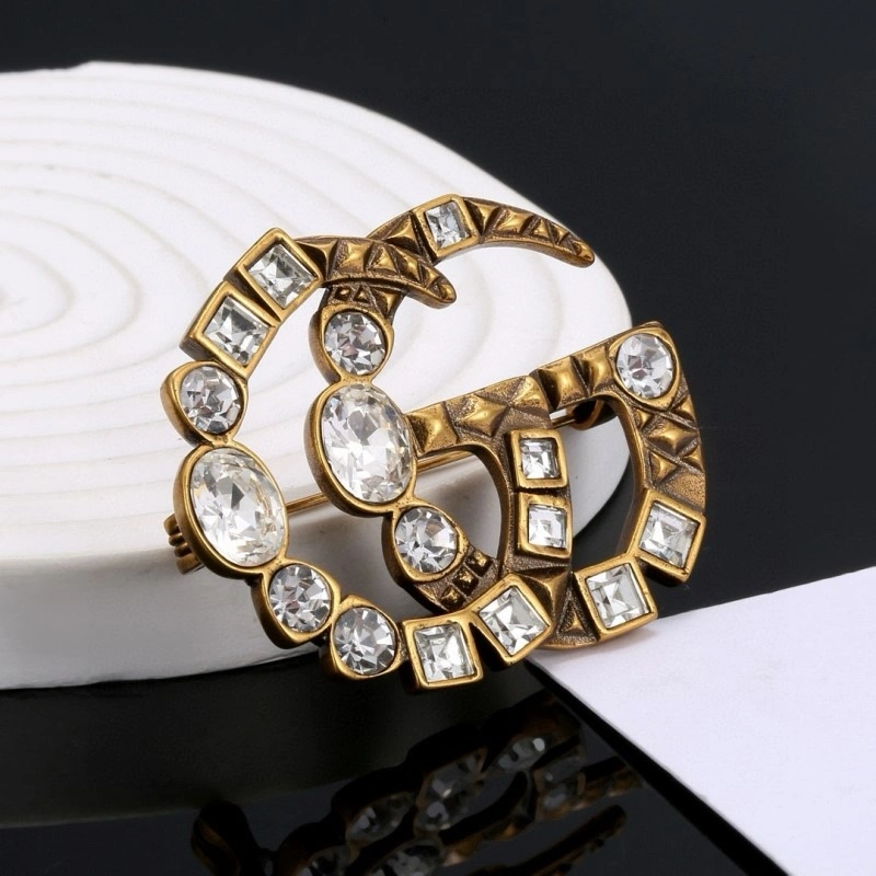 Gucci Brooches Chic 243255