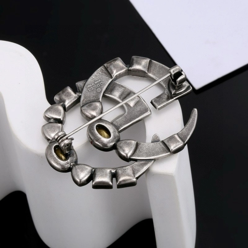 Gucci Brooches Chic 243255