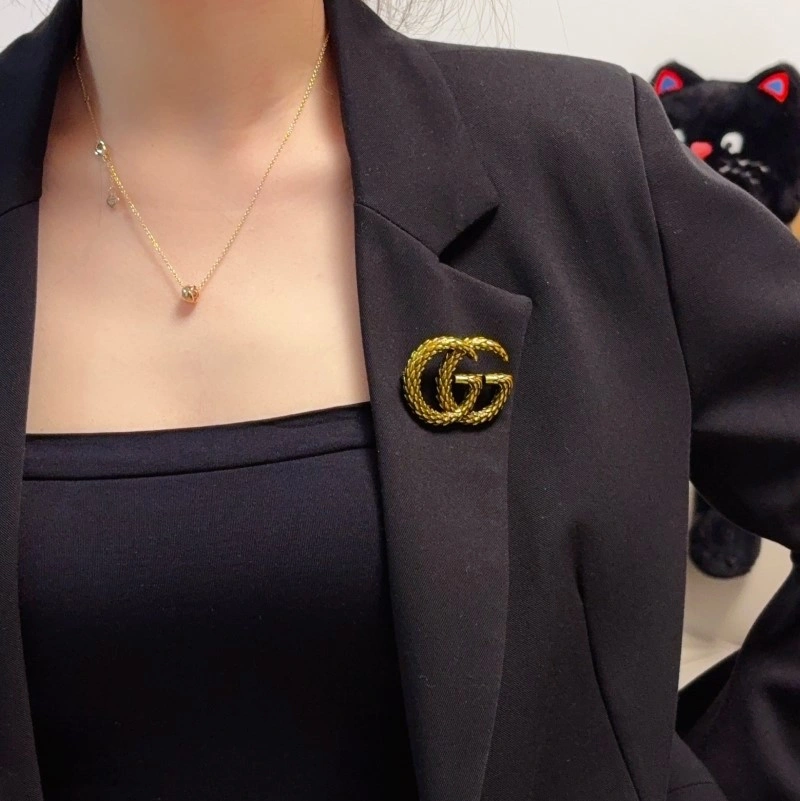 Gucci Brooches Efficient 243248