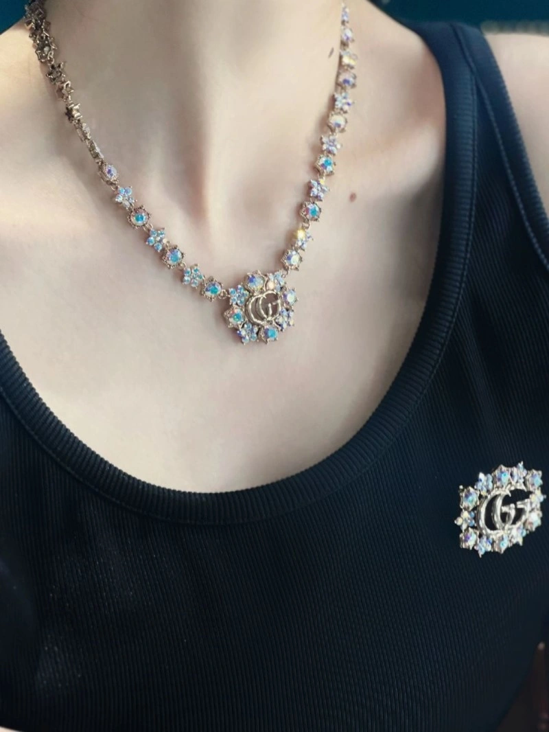 Efficient Gucci Brooches 243246