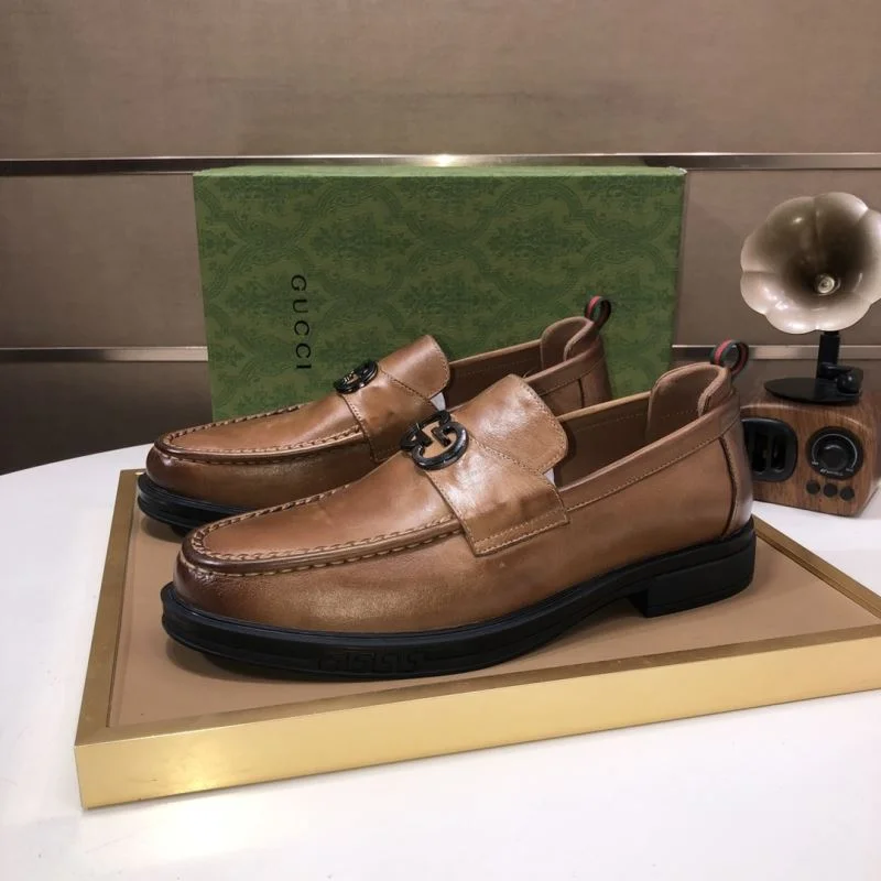 Gucci Business Shoes Bright 24254