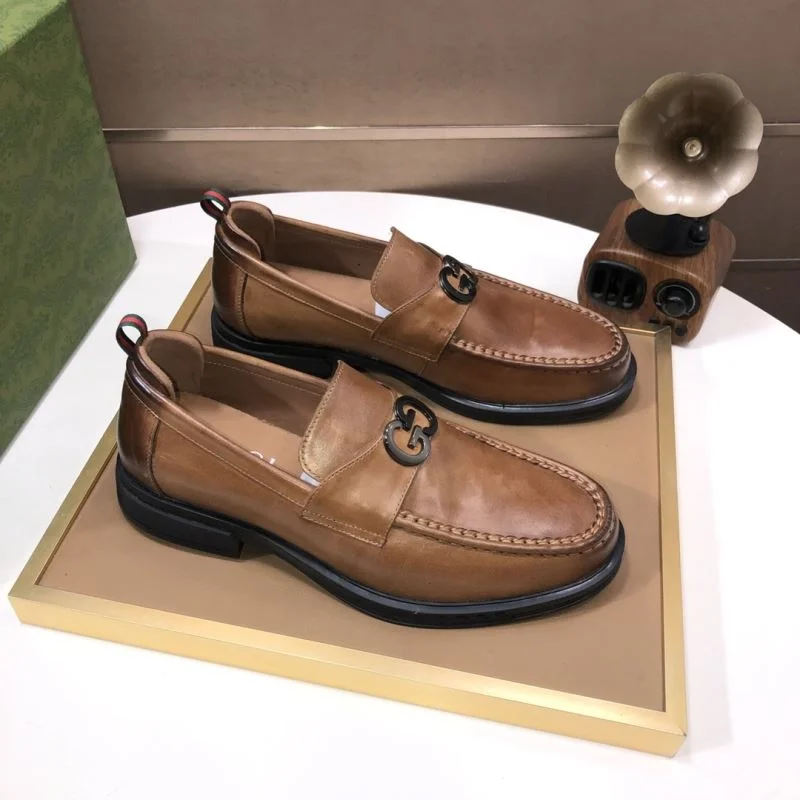 Gucci Business Shoes Bright 24254
