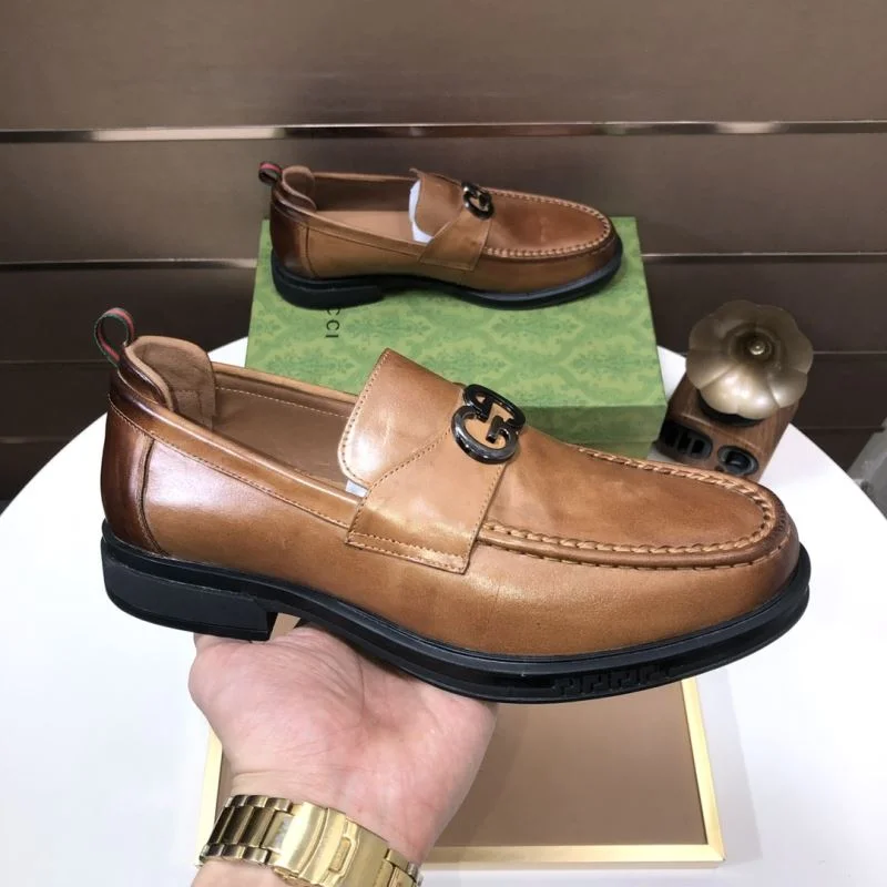 Gucci Business Shoes Bright 24254