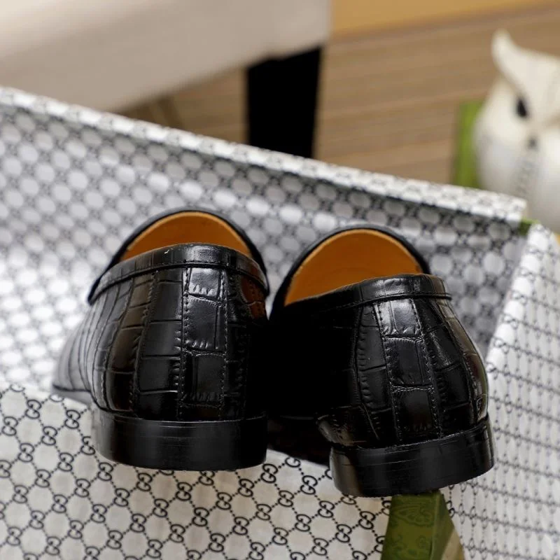 Gucci Business Shoes Practical 24208